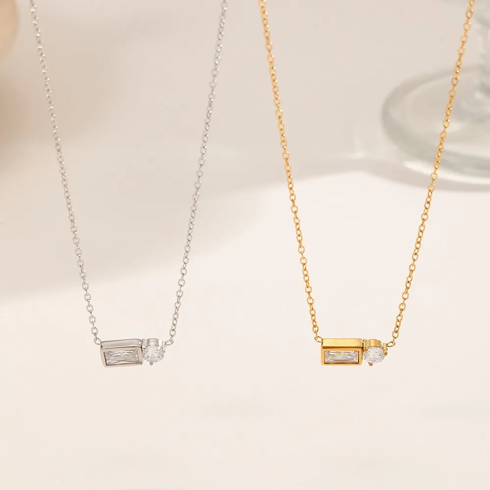 18K Gold Plated Titanium Steel Necklace For Women Minimalist Pearl Heart Pendant Choker Ins Popular Dainty Stackable Clavicle