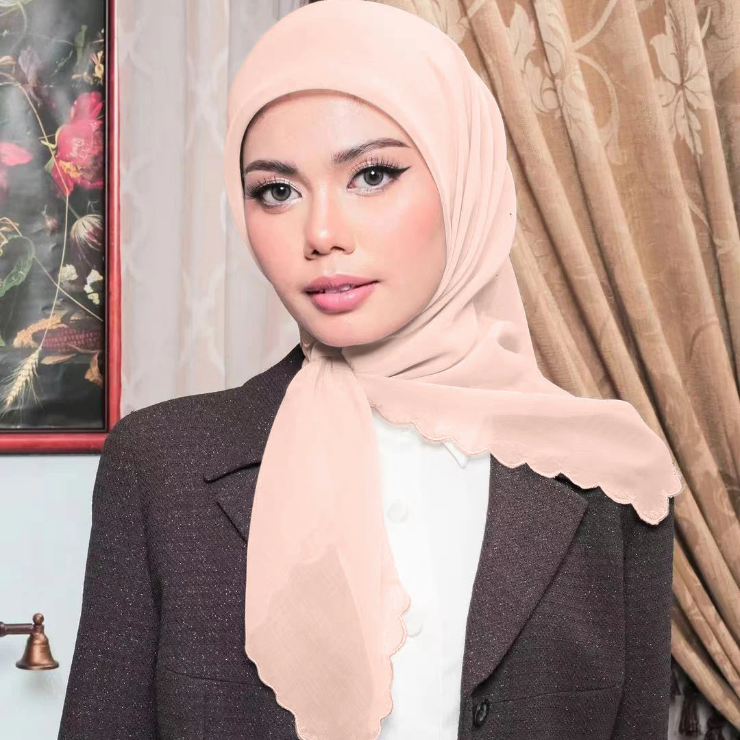 Musulmano nero seta Hijab Jersey sciarpa abaya vestito per le donne turbanti istantaneo Ndercap islamico Modal Hijab Head Wrap