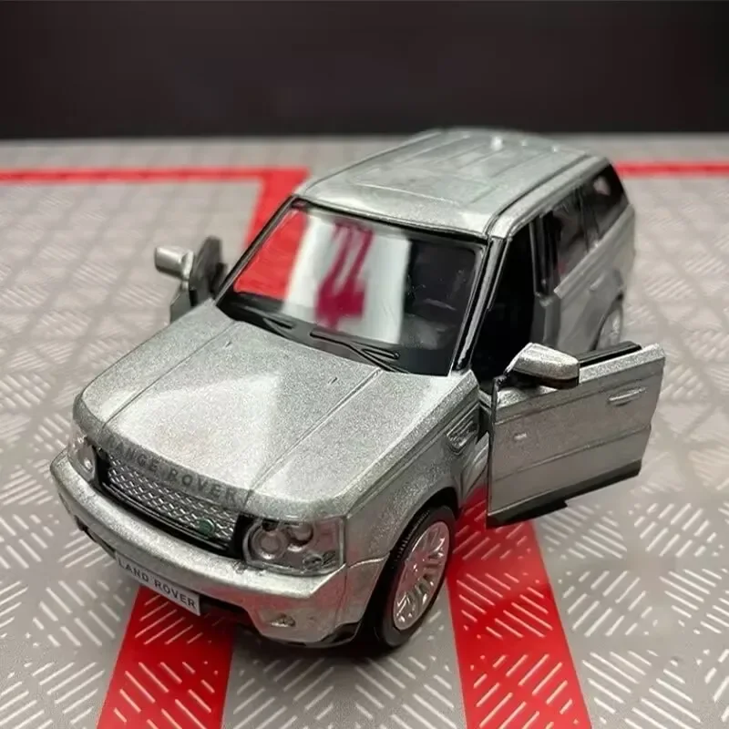 

1:36 Land Rover Range Rover Sport L320 SUV Alloy Car Model Diecast Metal Off-Road Vehicle High Simulation Pull Back Toy Car Gift
