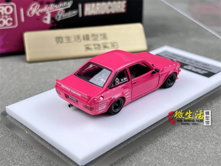 INNO 1:64 FORD ESCORT MK2 PANDEM   Limited Metal Static car toy model gift