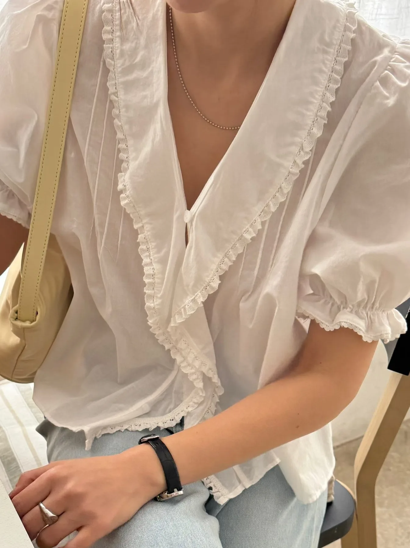 Korean Style Fashionable Turn-down Collar Ruffle Sleeve Single Button Women's Shirt Unique Beautiful Top Bubble Sleeve White ...