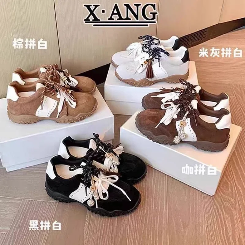 2025 otoño nueva temporada media luna de suela gruesa cordón de pato mandarín deportes Casual zapatos de entrenamiento de mujer