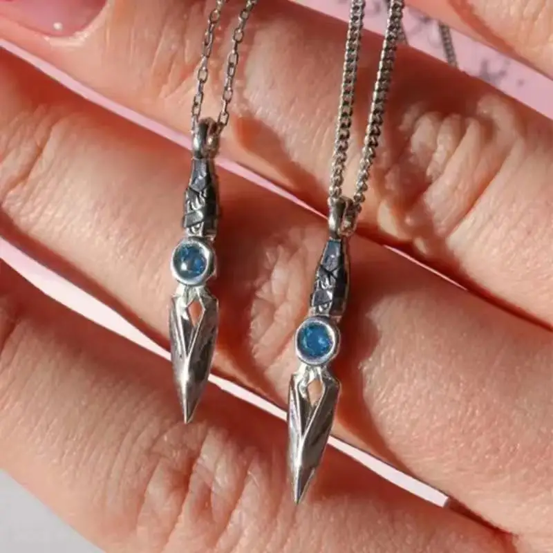 Jett Knife Necklace Gamer Necklace for Women Men Fashion Gamer Jewelry Valorant Accessories Knife Pendant Necklace Gift for Her