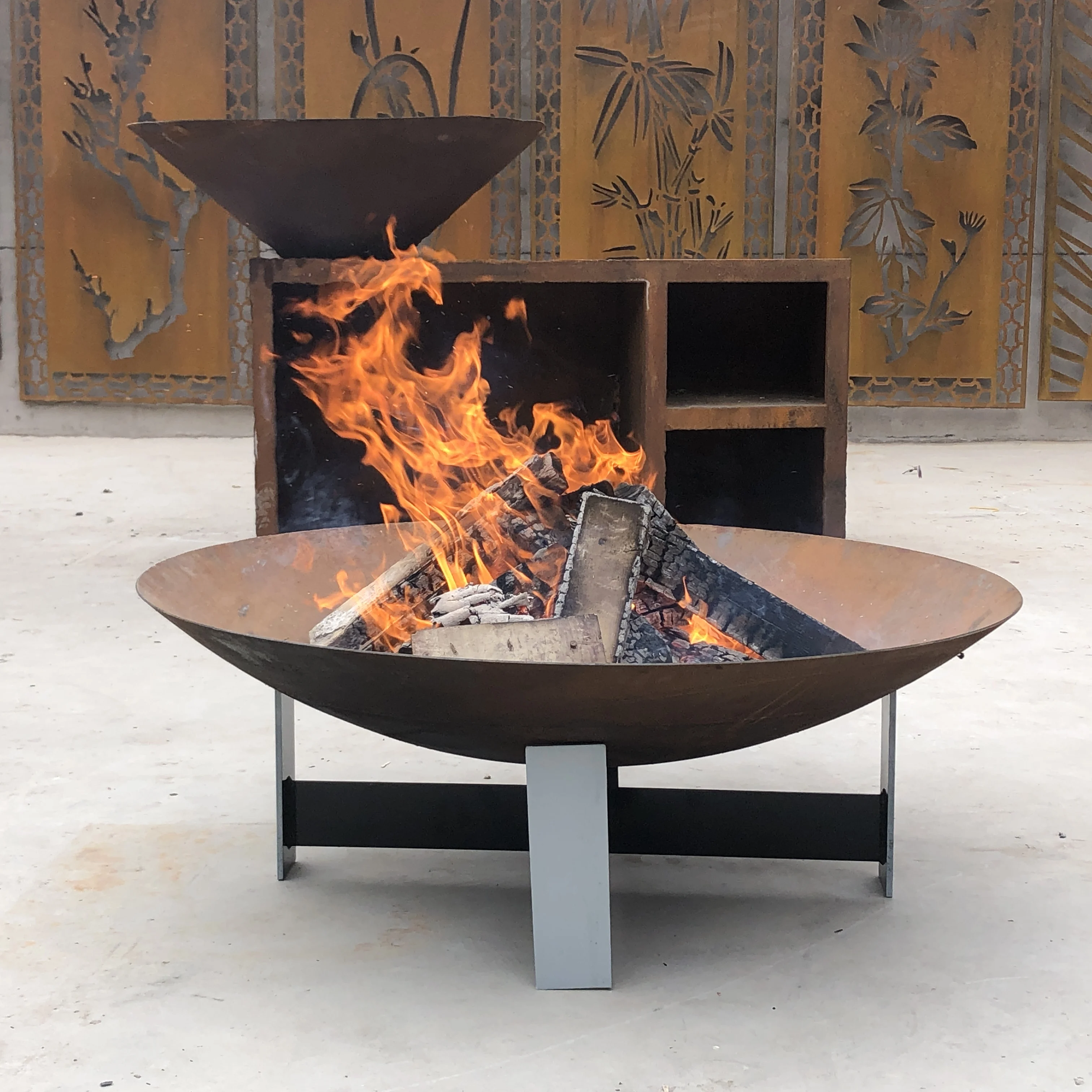 Outdoor Heating Fire Pits Corten Steel Brazier Welding Metal Fire Pits