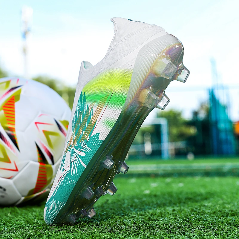 High Quality Men's and Women's Football Shoes Comfortable and Durable Original Youth Professional Ultra Light Unisex Sneaker