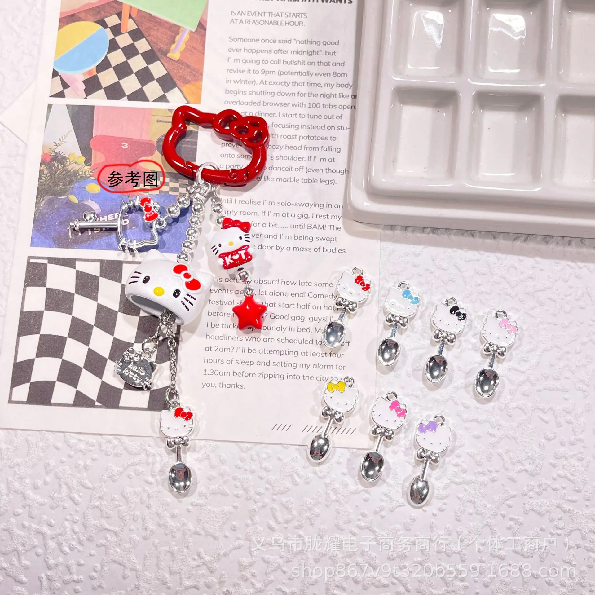 

2 шт., аниме «Hello Kitty», мультяшный сплав, разноцветная ложка KT, милый кулон, сделай сам, ювелирные изделия, бусины, бусины, ожерелье ручной работы, аксессуары