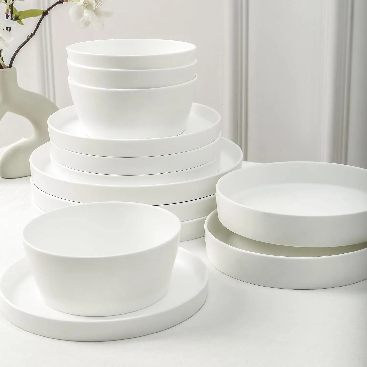 32-Piece Dinnerware Set Bone China, Plates and Bowls Sets, Pasta Bowls, Dish Set for 8, Matte White