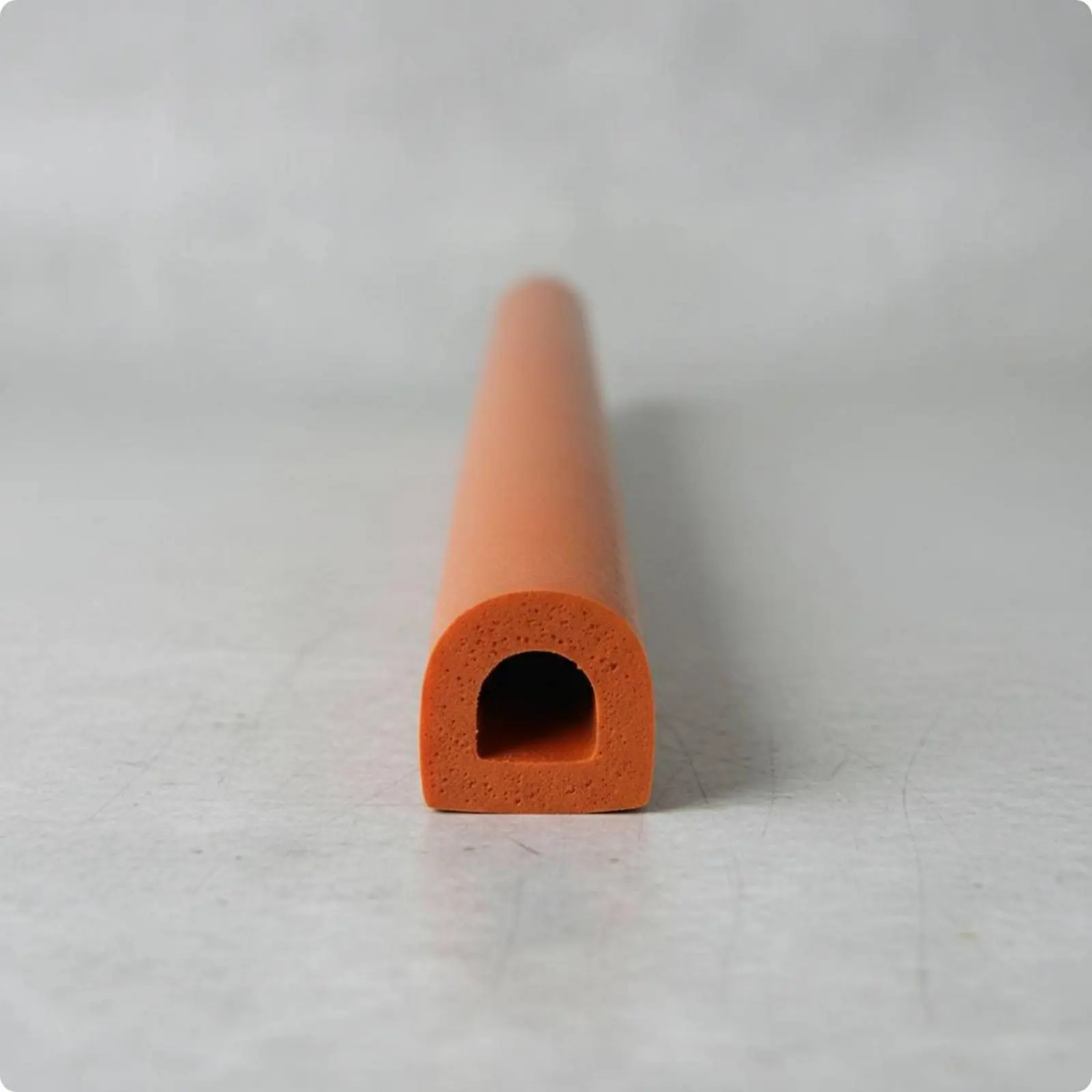 

D Shaped Silicone Strip Anti-Collision Hollow Silicone Seal Half Round Foam Seal High Temperature Resistance for Workshop
