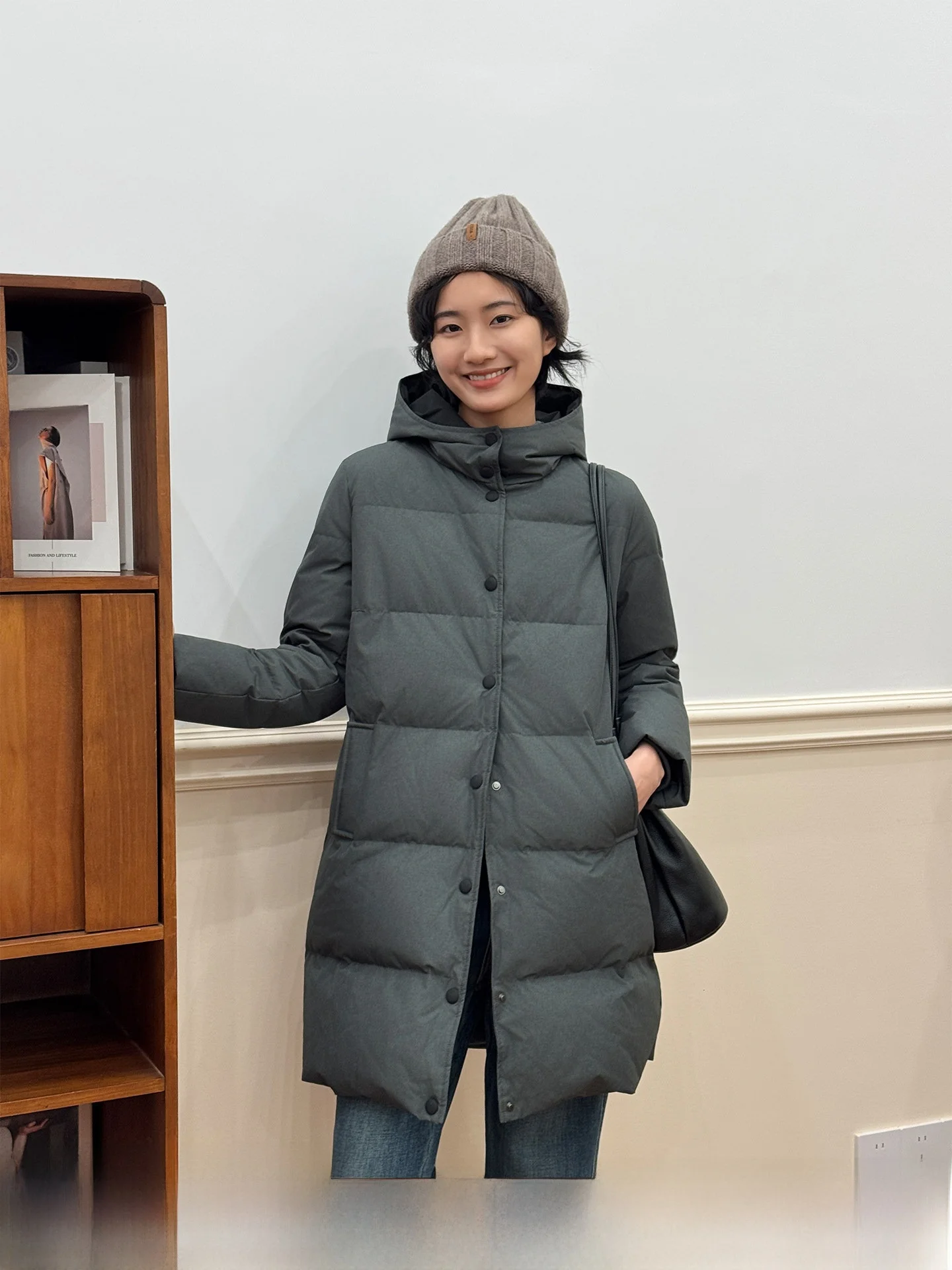 

Gray Goose down Puffer Jacket Women's Single Button Mid-Length Hooded Durable Polyester Fiber Warm And Stylish Winter Coat