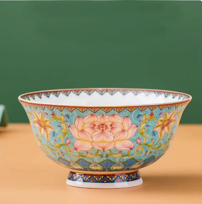 Chinese Qing Qianlong Famille Rose Porcelain Green Glaze Lotus Design Bowl 4.8