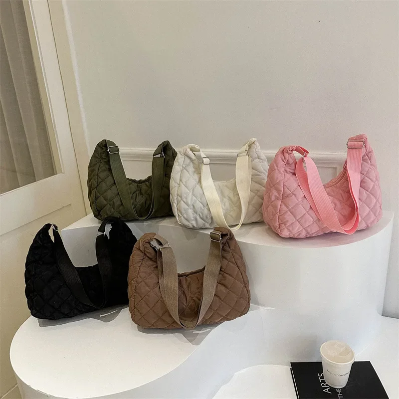 Winter Casual Women Popular Nylon Hobo Bag Thread Lattice Normcore Fashion Structured Shoulder Bag Thick Exquisite Crossbody Bag