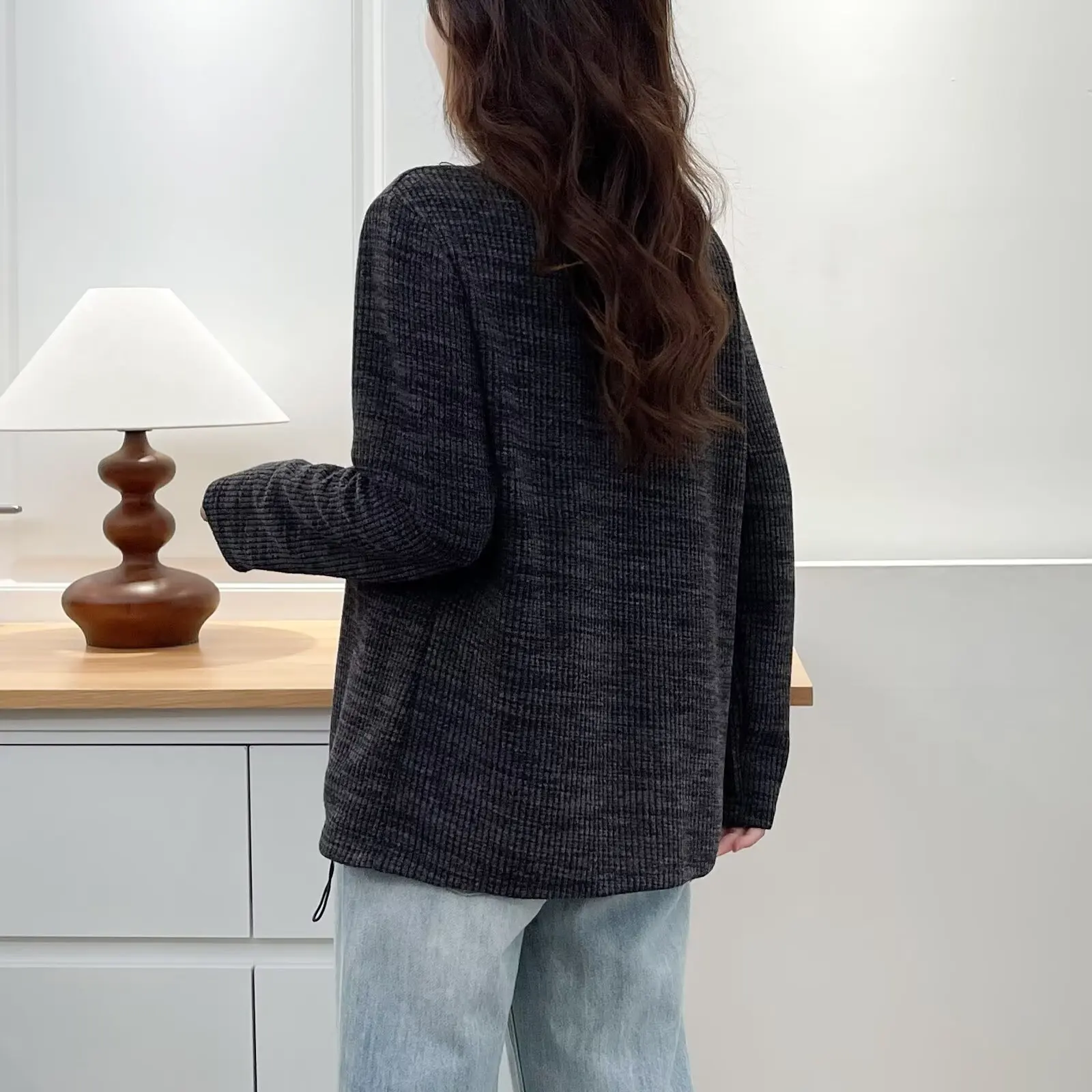 XXXXL موضة حجم كبير البلوزات النسائية الرجعية وهمية قطعتين محبوك جديد الخريف عادية كم طويل لاعبا 2562