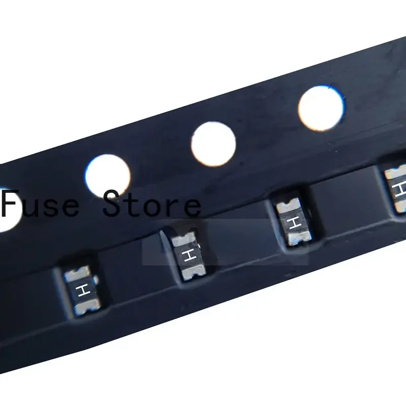 30PCS -SMD0805-260L-6/12 Chip Low Resistance PTC Self Recovery Fuse 0805/2.6A/6V/12V