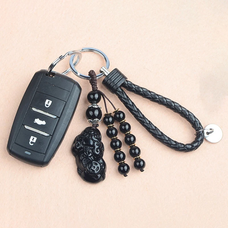 Pixiu Keychain Hanging Pendants Vintage Lucky Car Keychain Car Decoration Keyring Trinket for Men Women Lucky Car Accessories