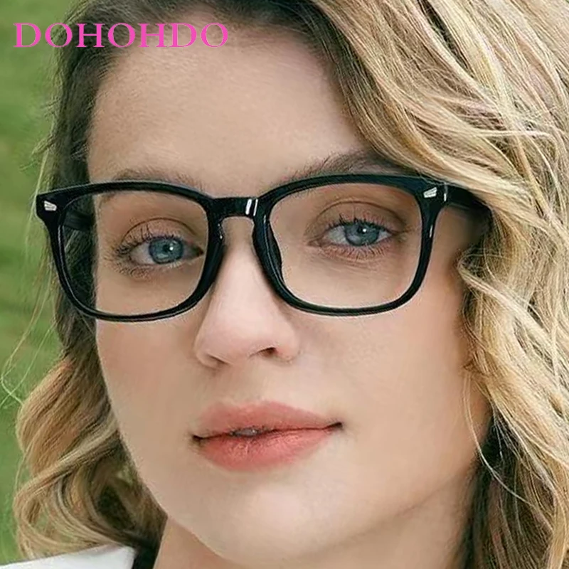 Vintage Square Rivet Decorative Glasses Women Luxury Designer Classic Men Eyewear Frame Outdoor Travel Eyeglasses Unisex Lentes