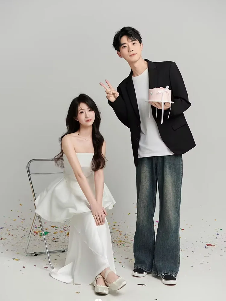 

2026 Studio Theme Couple New Korean Style INS Atmosphere Indoor Photography Clothing Women's Fashion Summer 2025