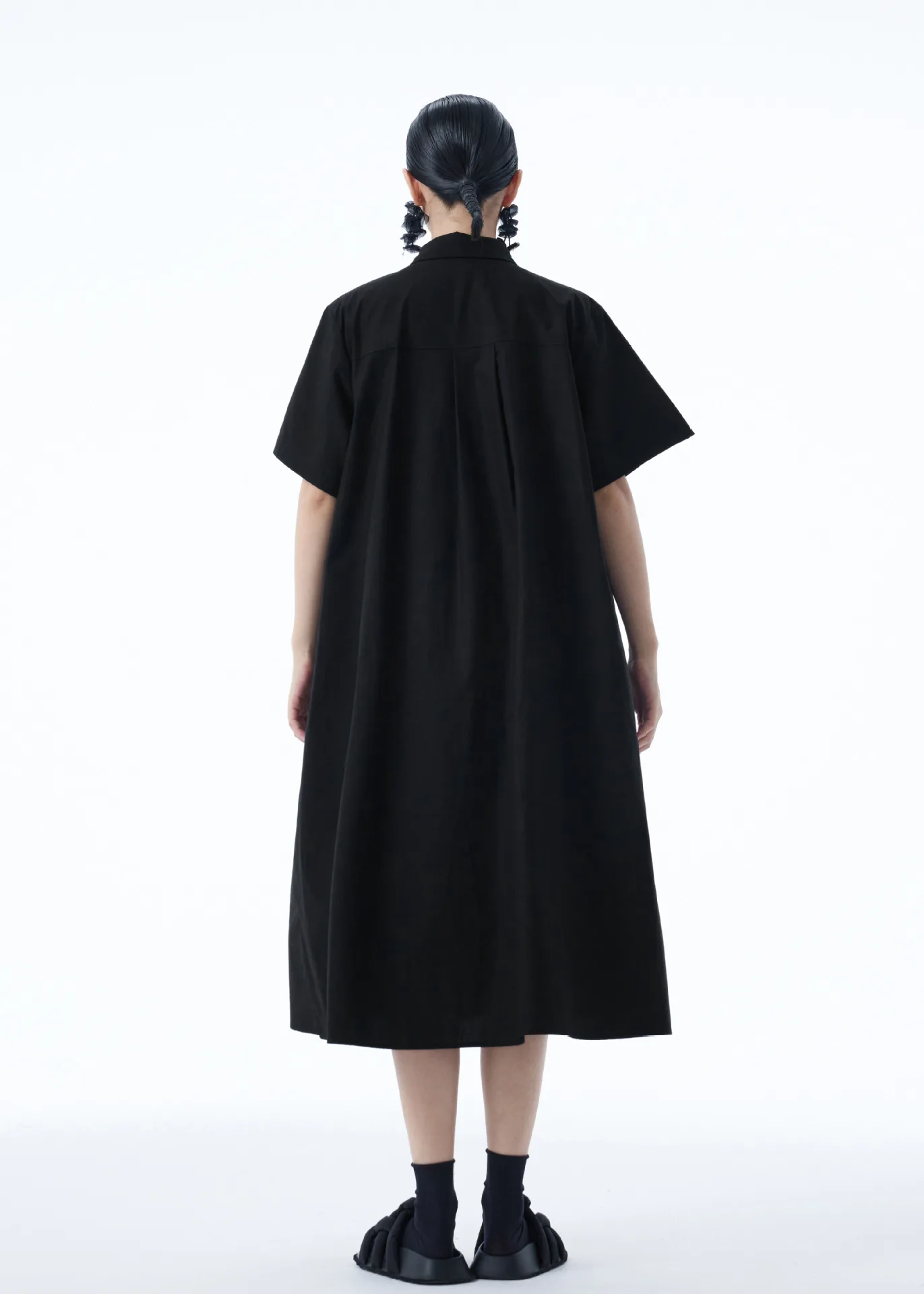 レトロなドレス、コントラストプリントカジュアルトレンド半袖シャツロングスカート、女性用、夏の新しいゆったりとしたパーソナライズされたドレス