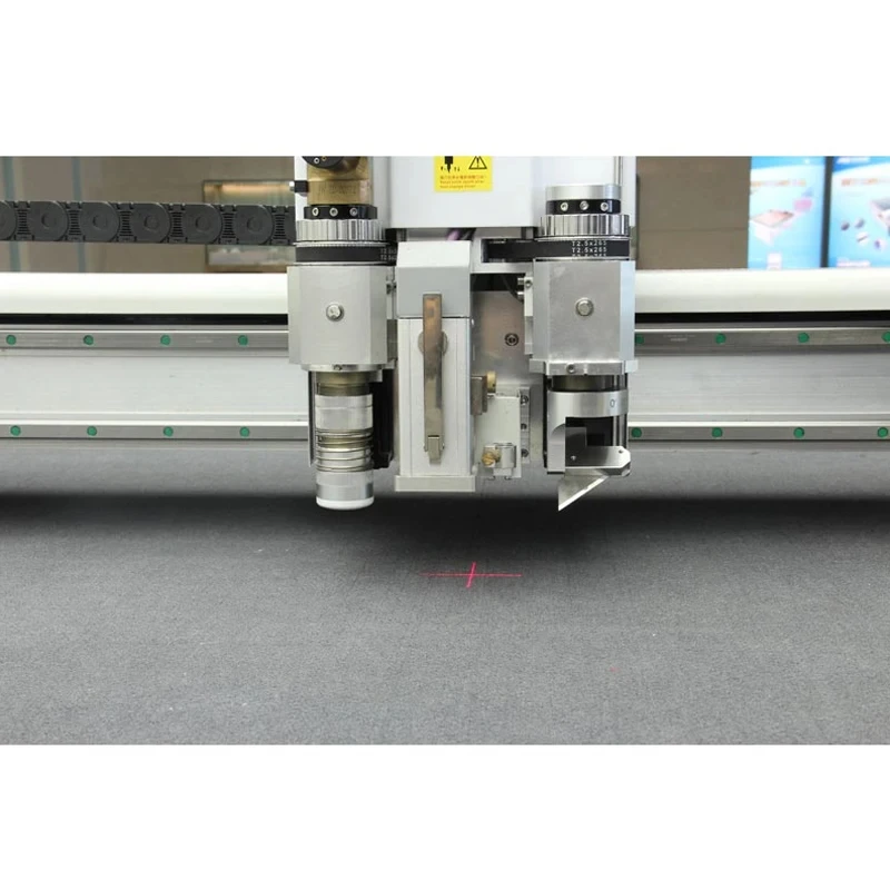 TOP CNC TC Industrial Automatic CNC Cloth Textile Fabric Die Flatbed Digital Cutting Machine