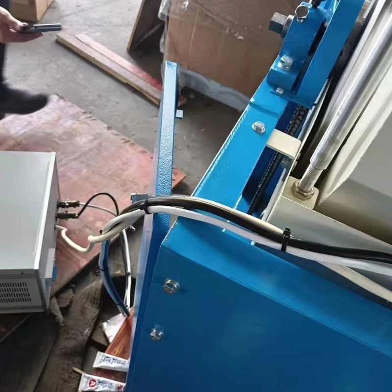 

China Gold Mining Equipment 400X300 Magnetic Separator for Iron Ore