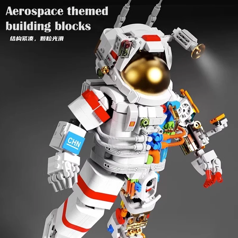 Half Perspective Astronaut Building Block Creative Semi Mechanical Astronaut Decoration Assembly Puzzle Sets For Kids Boys Gifts