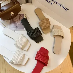 Pantofole temperamento donna asciugamano Design fascino punta aperta Set piede 2022 sandali piatti da spiaggia per vacanze infradito Casual scarpe da donna