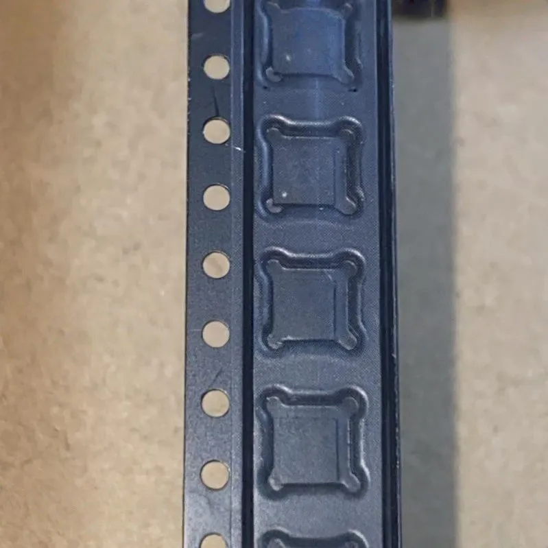 5PCS 54320 388915T133PY Q64-104HIP 7730 LTC485 AD725ARZ
