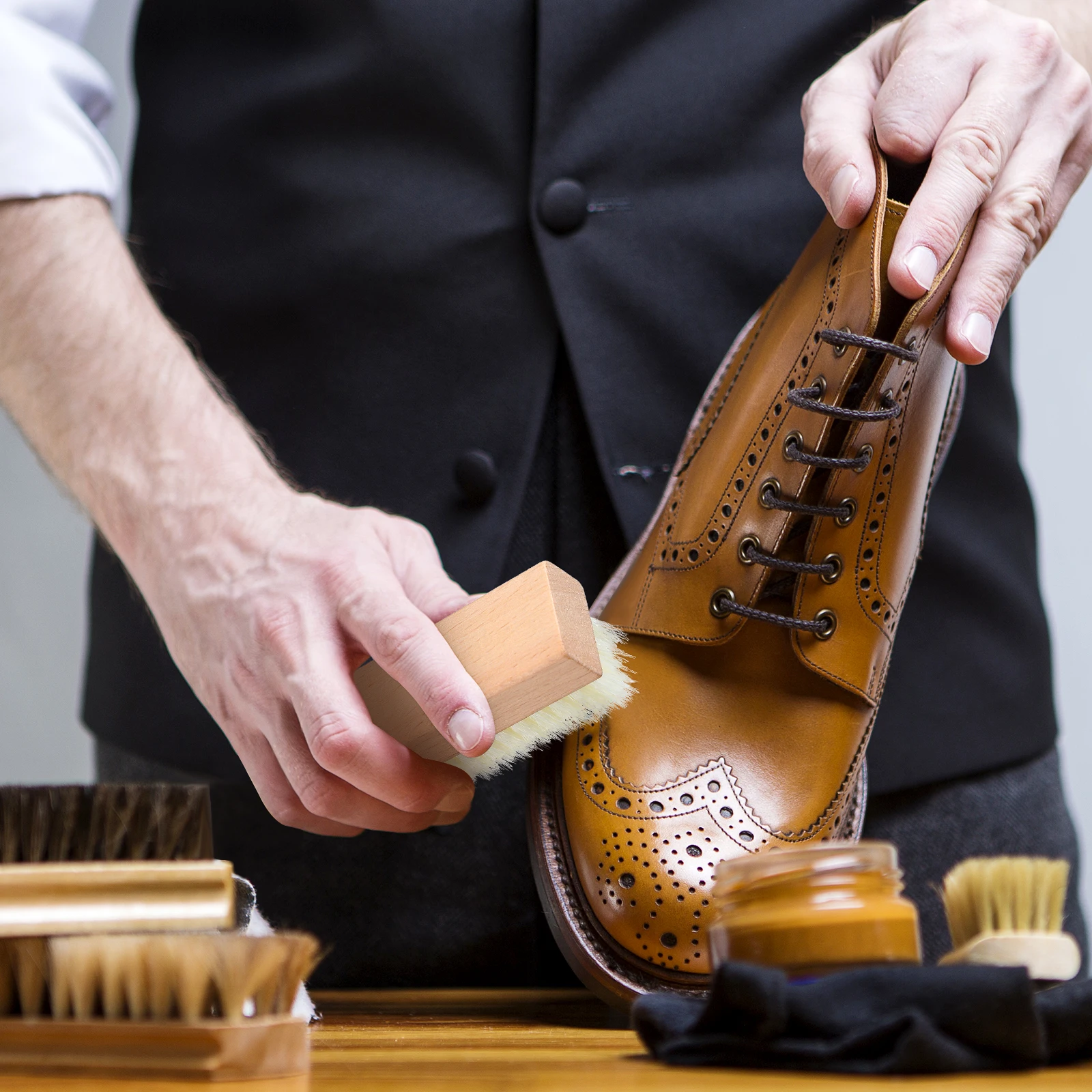 

4 pcs Wooden Handle Plastic Shoe Brush For Cleaning Sneakers Boots Mud Dirt Snow Sand Salt Grass Home Garage Kitchen Use