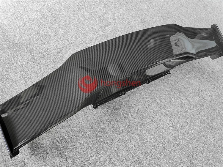 high-quality VORS  Sto style dry carbon fiber rear spoiler wing for Lamborghini Huracan EVO 2014-2018