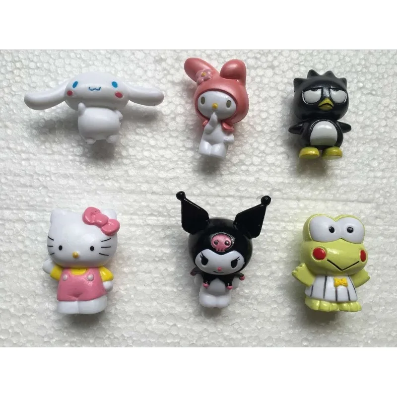 Figuras de Hello Kitty de Sanrio para niños, 6 piezas, figuras de Anime, Kuromi Cinnamoroll Q, modelo de decoración para Tartas, regalos de cumpleaños