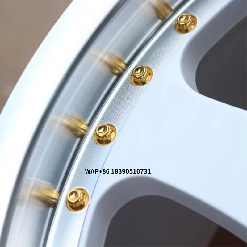 

Pearl White 16 Inch Forged Aluminum Alloy Multi-Spoke Two-Piece Chrome Finish Wheels