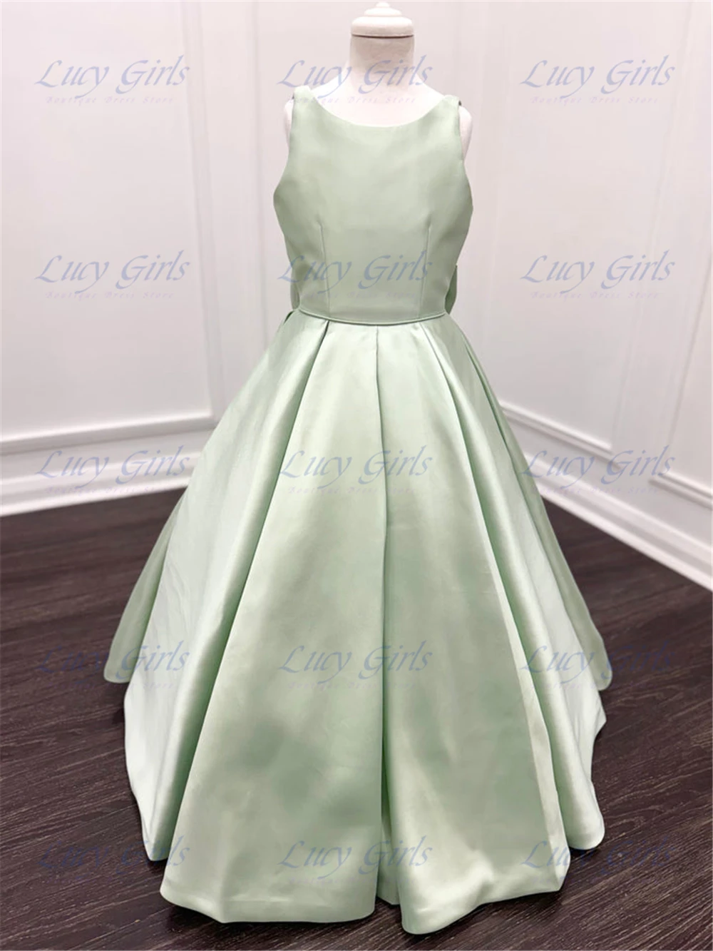 Quality Lower Girl Dress Pink or Green Satin Fluffy with Big Bow for Kids Wedding Bridesmaid Birthday Party Evening Ball Gowns