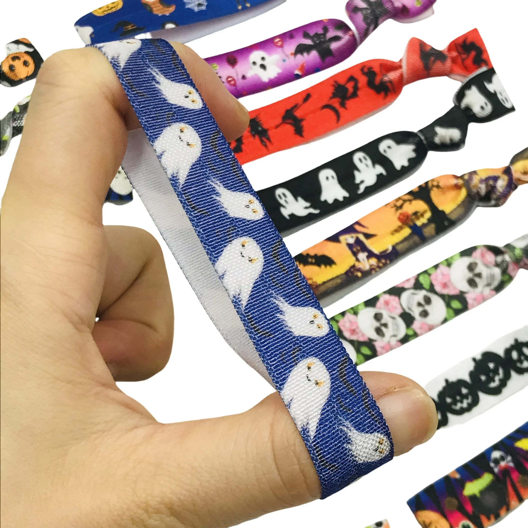 50/200-teiliges Haarschmuck-Set mit Geisterkopf, Fledermaus, Kürbis, Spinnen-Aufdruck, elastische Stirnbänder und Krawatten für Halloween-Feiertagsfeiern – Detail 5