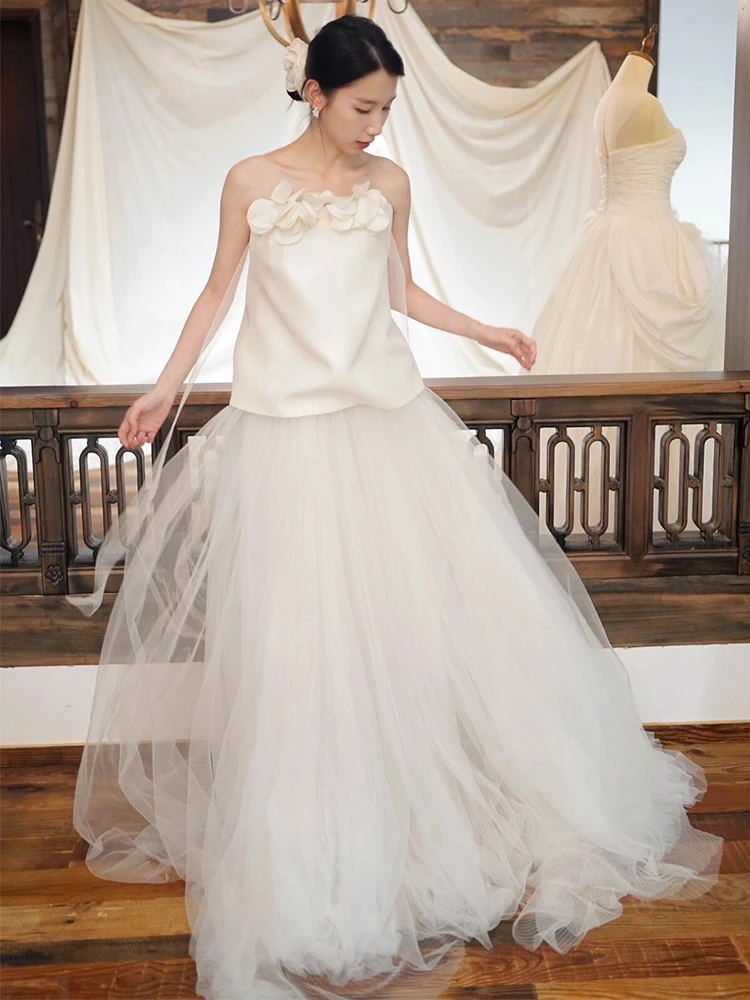 

Ele Satin Bridal Gown with Strapl Design for Engagement And Wedding Morning Robe White Long Dr for Young Brides