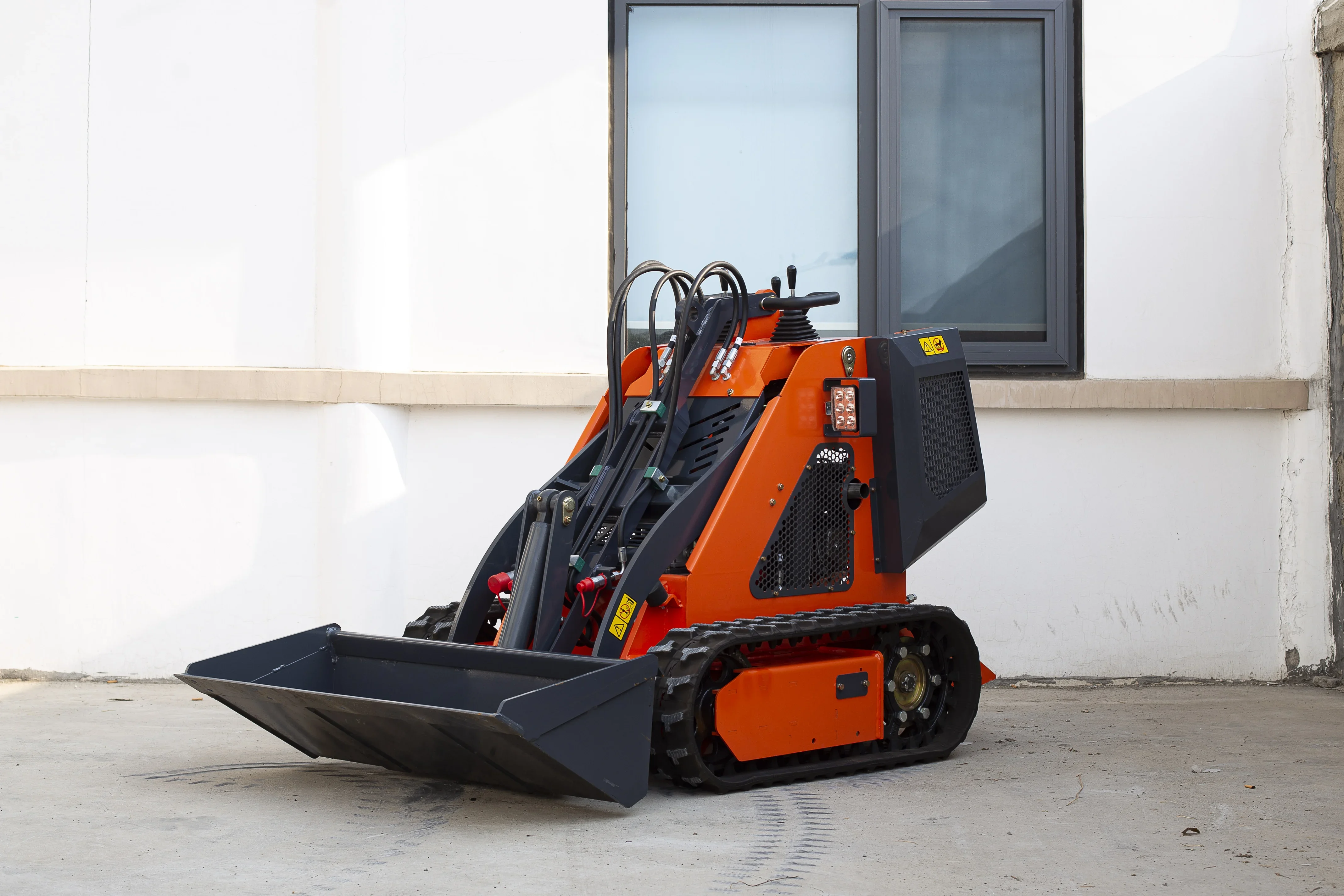 High Quality Mini Skid Steer Loader with Engine Track Loader Snow Blower Auger Trencher Hammer Lawn Mower Accessories