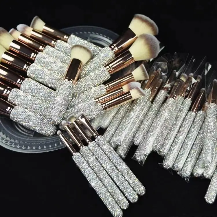 Professional 23pcs Glam Crystal Diamond Makeup Brush Set Rhinestone MakeupBrush Set Gifts for Woman Unique Bling Makeup Brushes