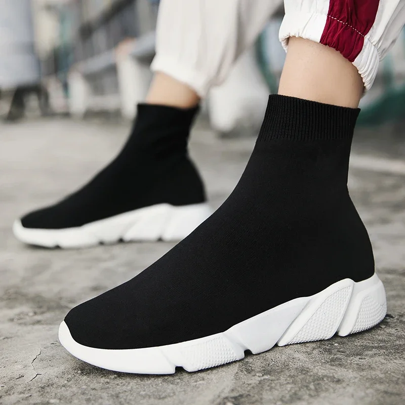 Classic Black High Top Sneakers For Men Designer Shoes Slip-on Men's Casual Sneakers Comfy Breathable Knit Women's Sports Shoes