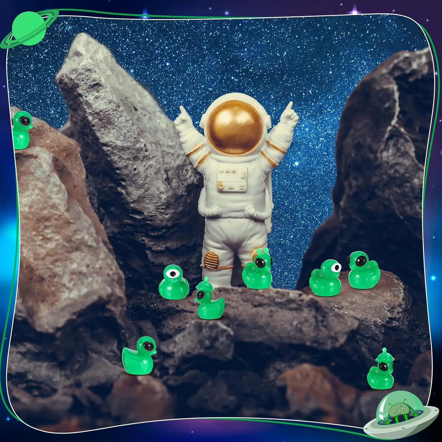 24 Stück Mini-Alien-Enten in 4 Stilen, Grüne Harz-Enten, Mini-Alien-Figuren, Miniatur-Figurinen, Winzige Alien-Enten für Garten und Landschaftsgestaltung – Detail 3