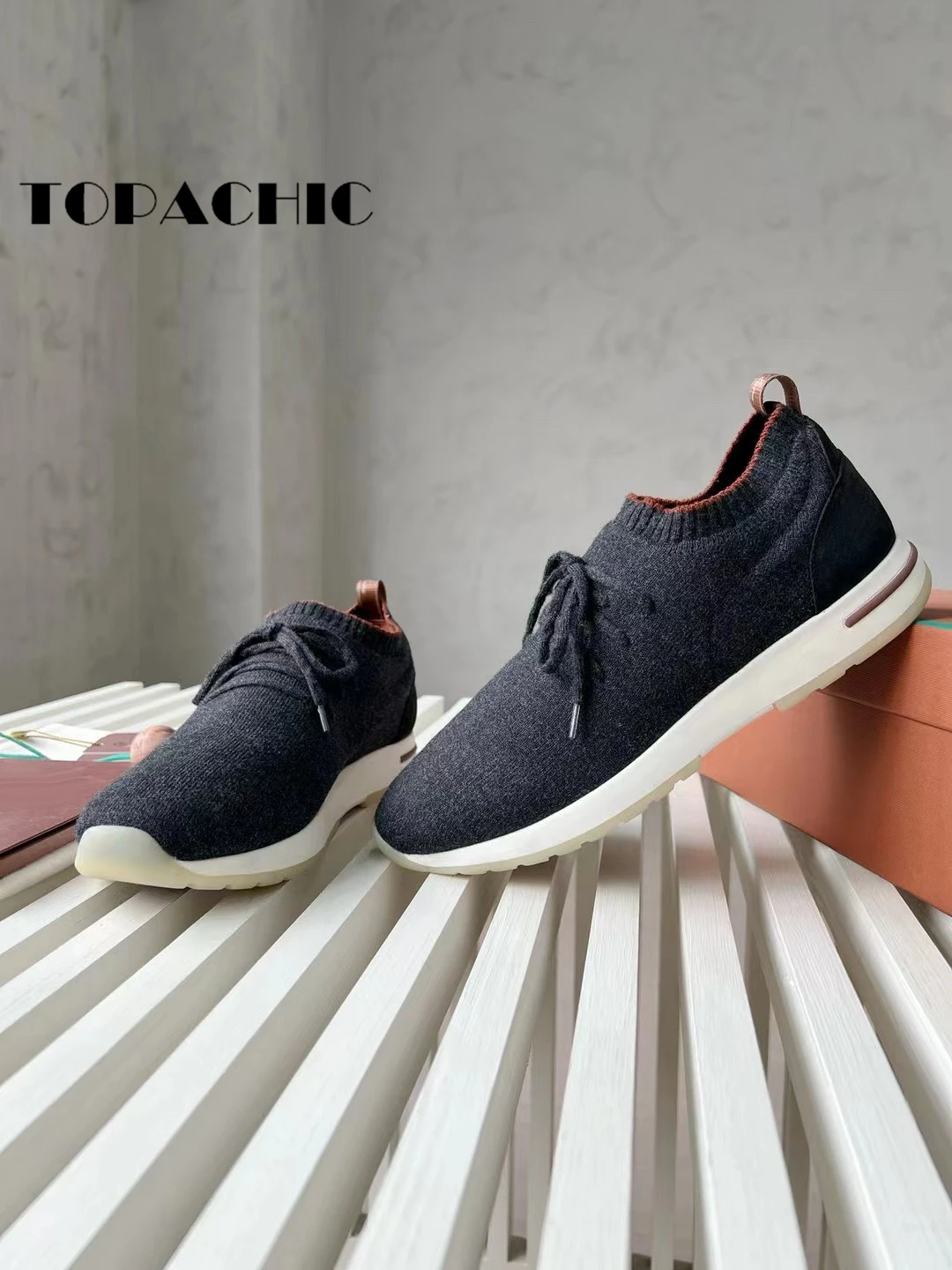 12.20 TOPACHIC Men\'s Stretch Knitted Wool Sneakers Lace-Up Rubber Outsole Casual Running Shoes