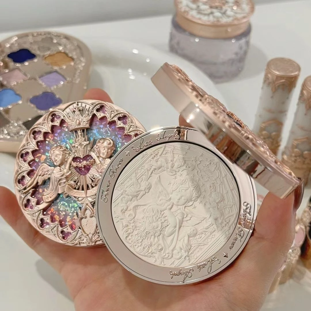 

Pale corolla Flower Knows Little Angel Collection Relief Highlight Face Powder iluminador Makeup Contour Highlighter Palette