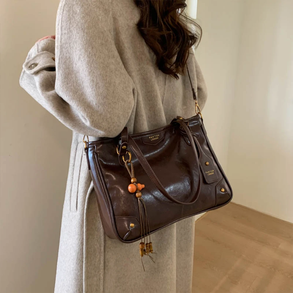 حقيبة ريترو ميلارد براون متقدمة للنساء، حقيبة كتف جديدة ذات سعة كبيرة للركاب، حقيبة حمل عصرية
