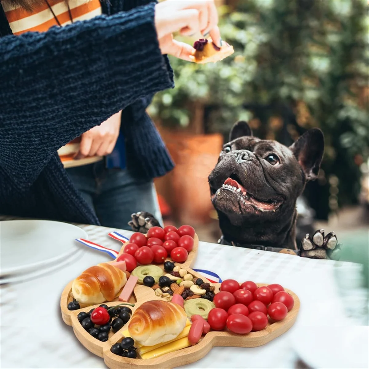 AM38M French Bulldog Cheese Board, 12Inch Frenchie Charcuterie Boards Extra Large Bamboo Funny Serving Tray Aperitif Platter