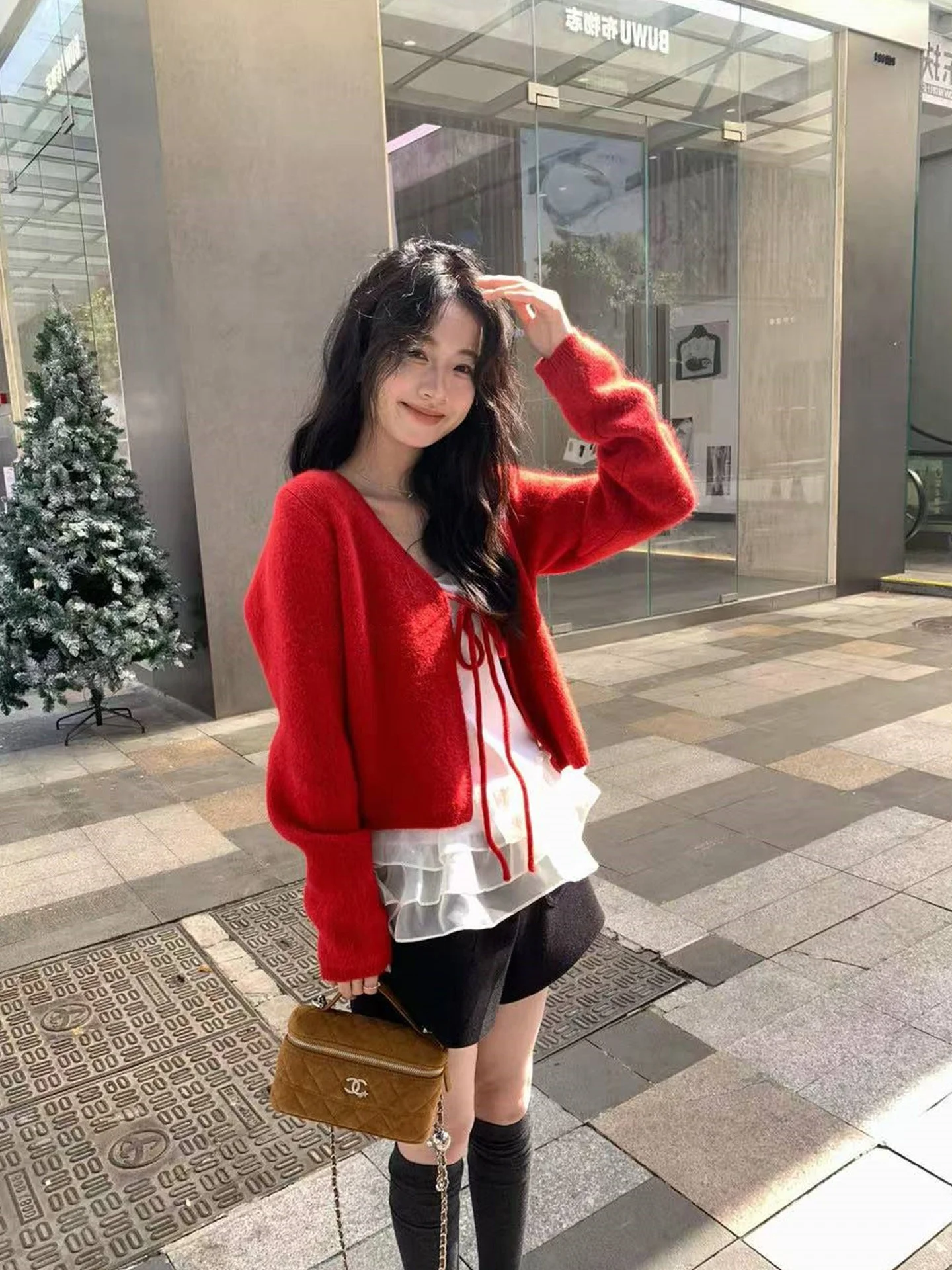 Koreański sweter z dekoltem w serek, dzianinowy kardigan, damski top, czerwona koronka Cisas, top na ramiączkach, zestaw dwuczęściowy do noszenia warstwowo, odzież jesienna.