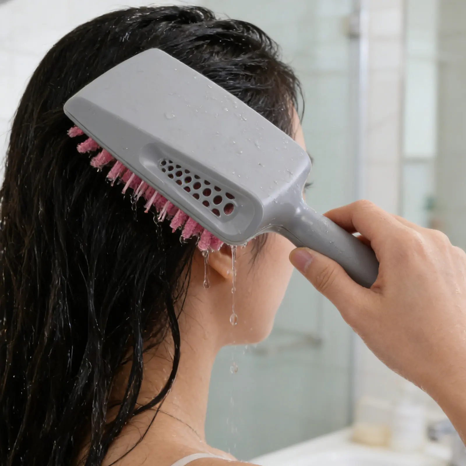 

Набор из 2 расчесок для сухих волос: быстросохнущая распутывающая щетка-лопатка и впитывающий инструмент для укладки влажных и сухих волос, портативная губчатая расческа для душа