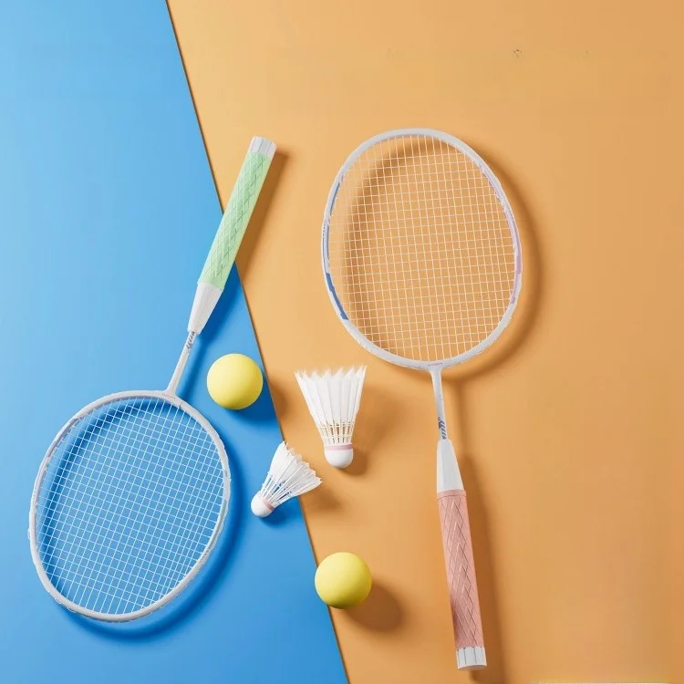 set-di-racchette-da-badminton-ultra-leggere-per-bambini-resistenti-per-gioco-singolo-o-doppio-facili-da-maneggiare-in-materiale-abs-adatte-per-be