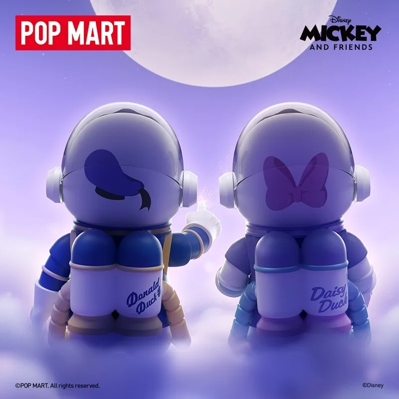 

POPMART original and genuine product MEGA SPACE MOLLY 400% Donald Duck and Daisy Blind box surprise decorative birthday present