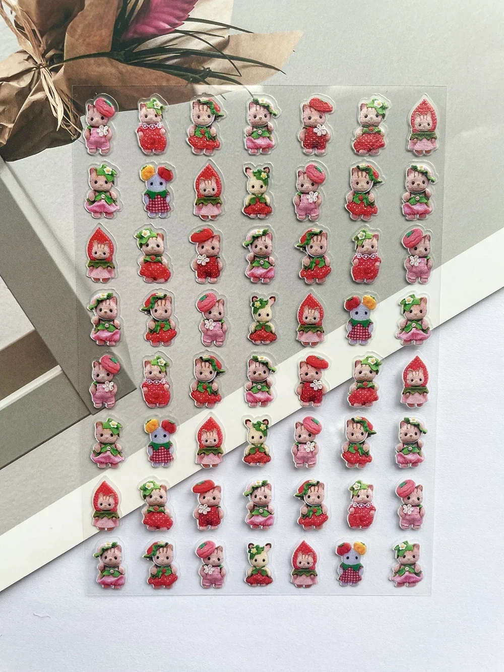 

Милые мини-наклейки для багажа Senbel Family, ягодные, разноцветные, съемные, водонепроницаемые, устойчивые к выцветанию, DIY наклейки для ногтей