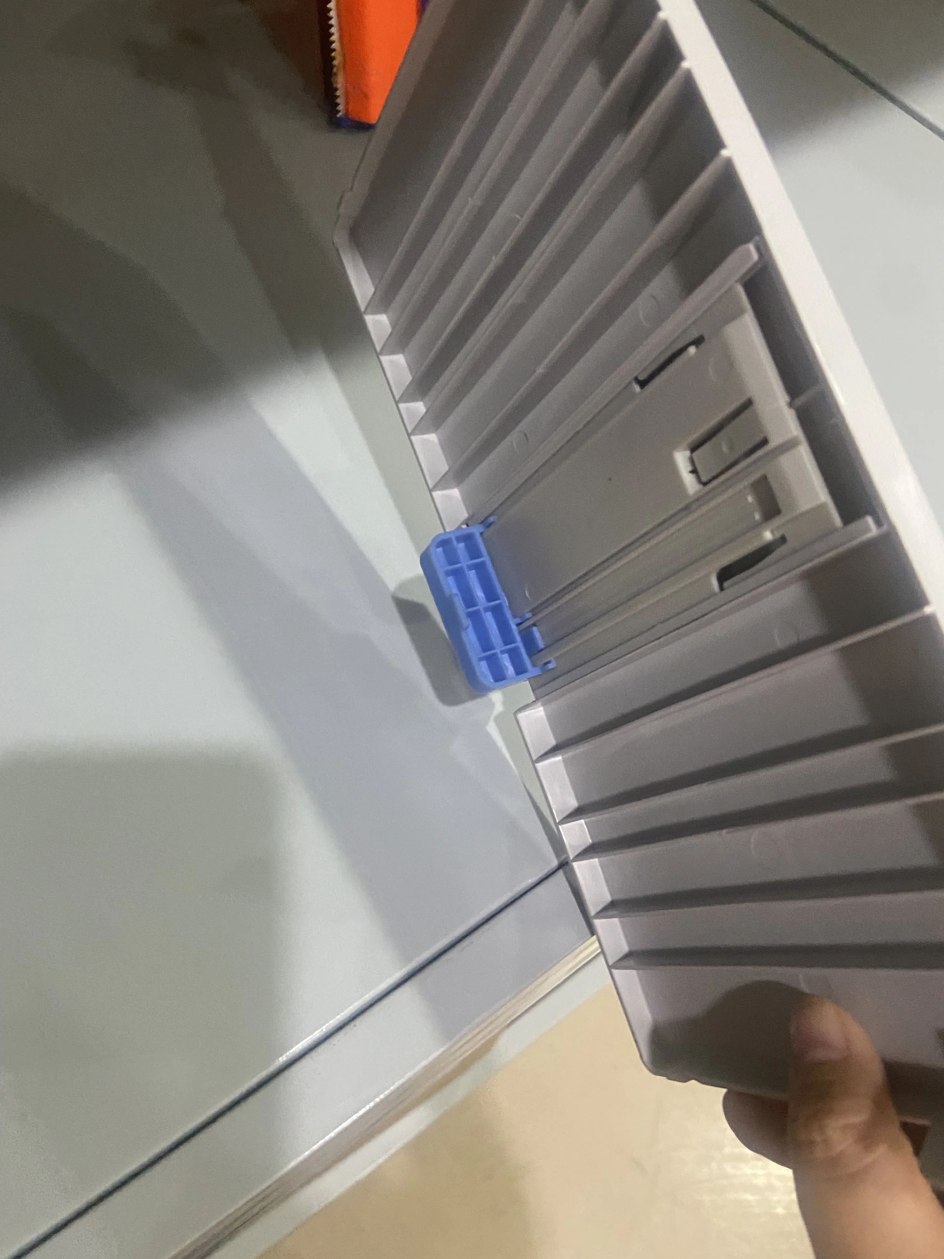 

1Pcs RM1-2035-000CN RC1-5532-000CN Paper Input Tray Assembly for HP LaserJet 1022 1022n 1022nw