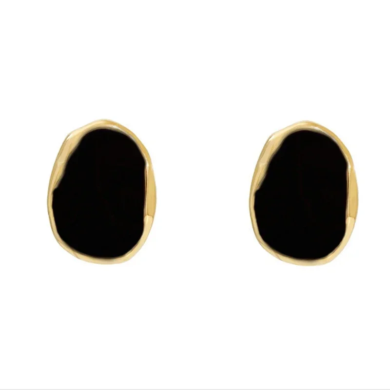 

2025 New Black Earrings Irregularity Metal Earring for Women Vintage Jewelry New Design Fashion Aesthetic Earrings Accessories