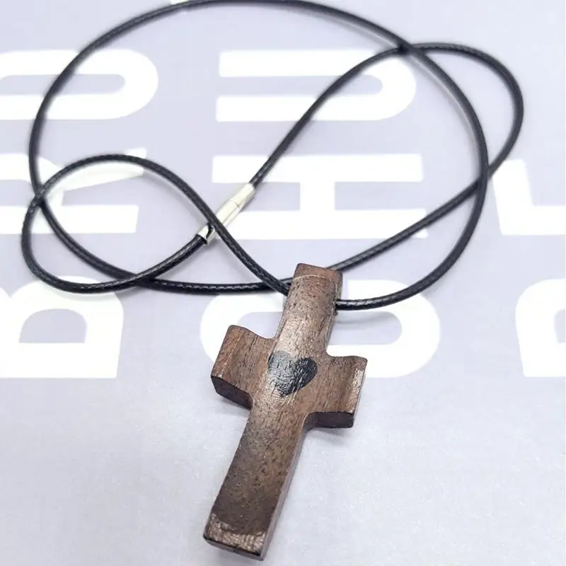 Wooden Cross Handheld Prayer Cross Ornaments Small Prayer Cross Encouragement Gift