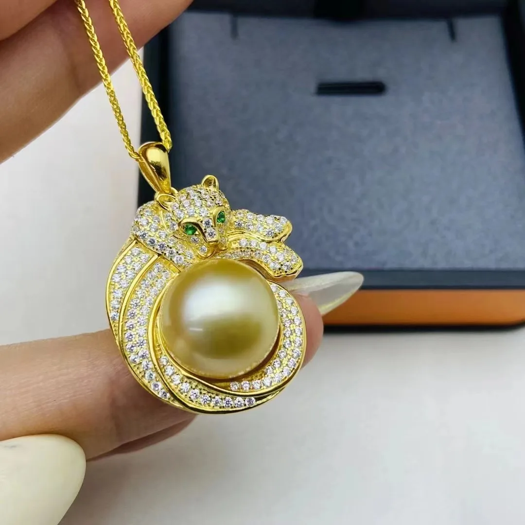 New Pearl Pendant AAA11-12m Nanhai Natural Round Pearl Sleeping Leopard Pendant 925s 18 inch